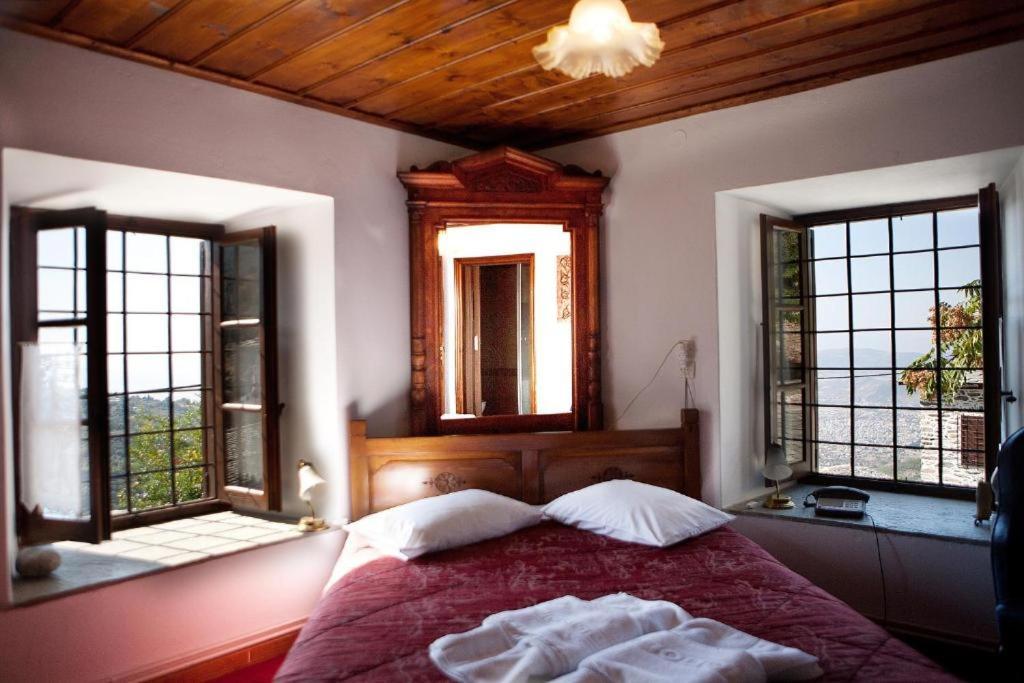 Hotel Archontiko Repana - Makrinitsa Stone Retreat Chambre photo